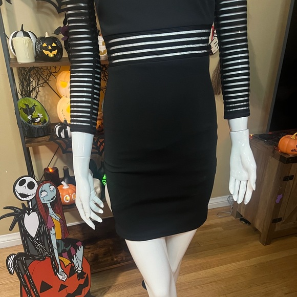 NWOT Lulu’s Women’s Black Bodycon Dress SZ XS 🖤 - Picture 4 of 12